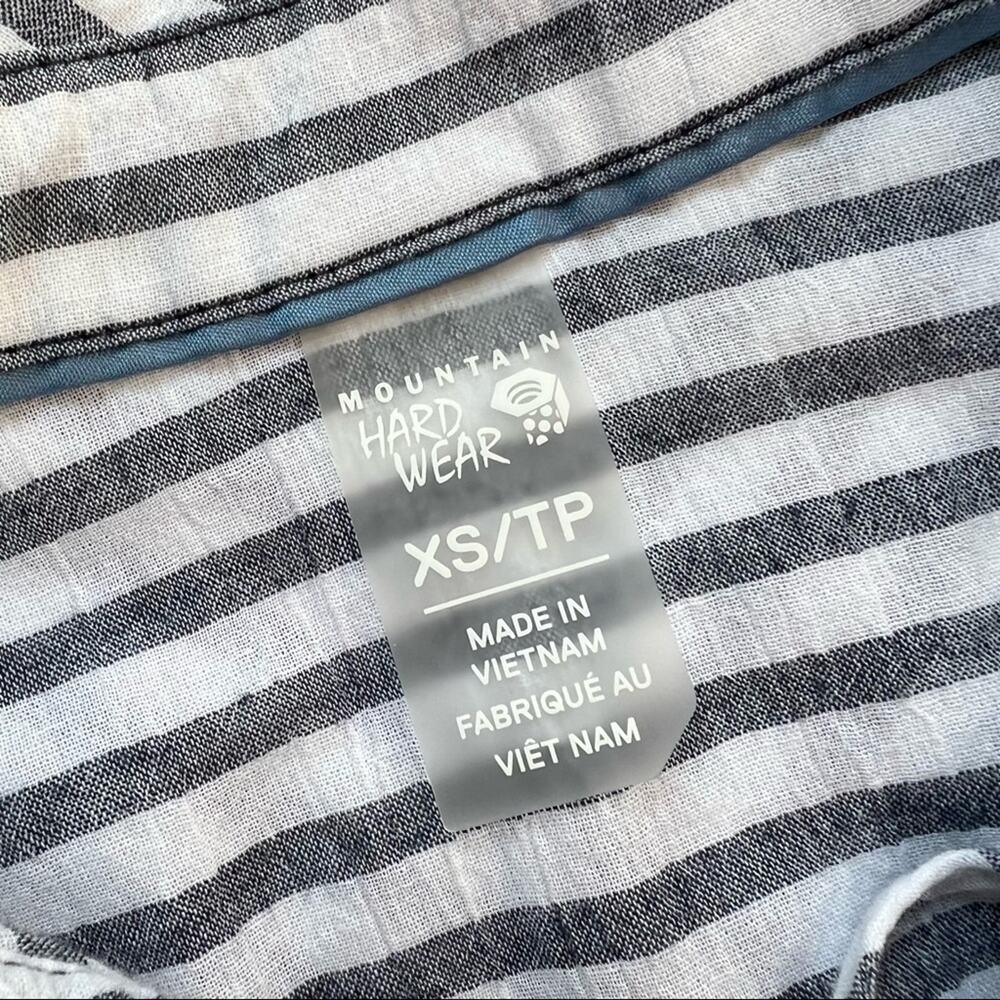 Mountain Hardwear Berryessa Blue White Striped Pullover Shirt Women’s XS - Picture 8 of 9